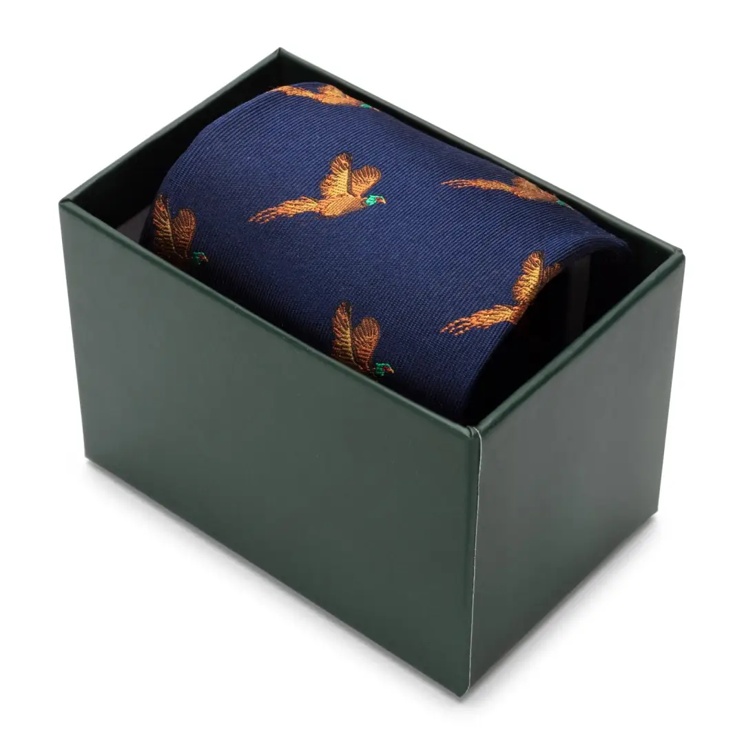 Hoggs of Fife Silk Country Tie - Image 3