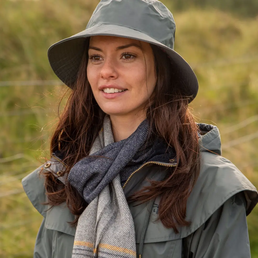 Lighthouse Outback Full Length Ladies Waterproof Raincoat - Image 2