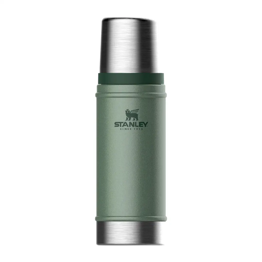 Stanley Classic Vacuum Bottle .47L