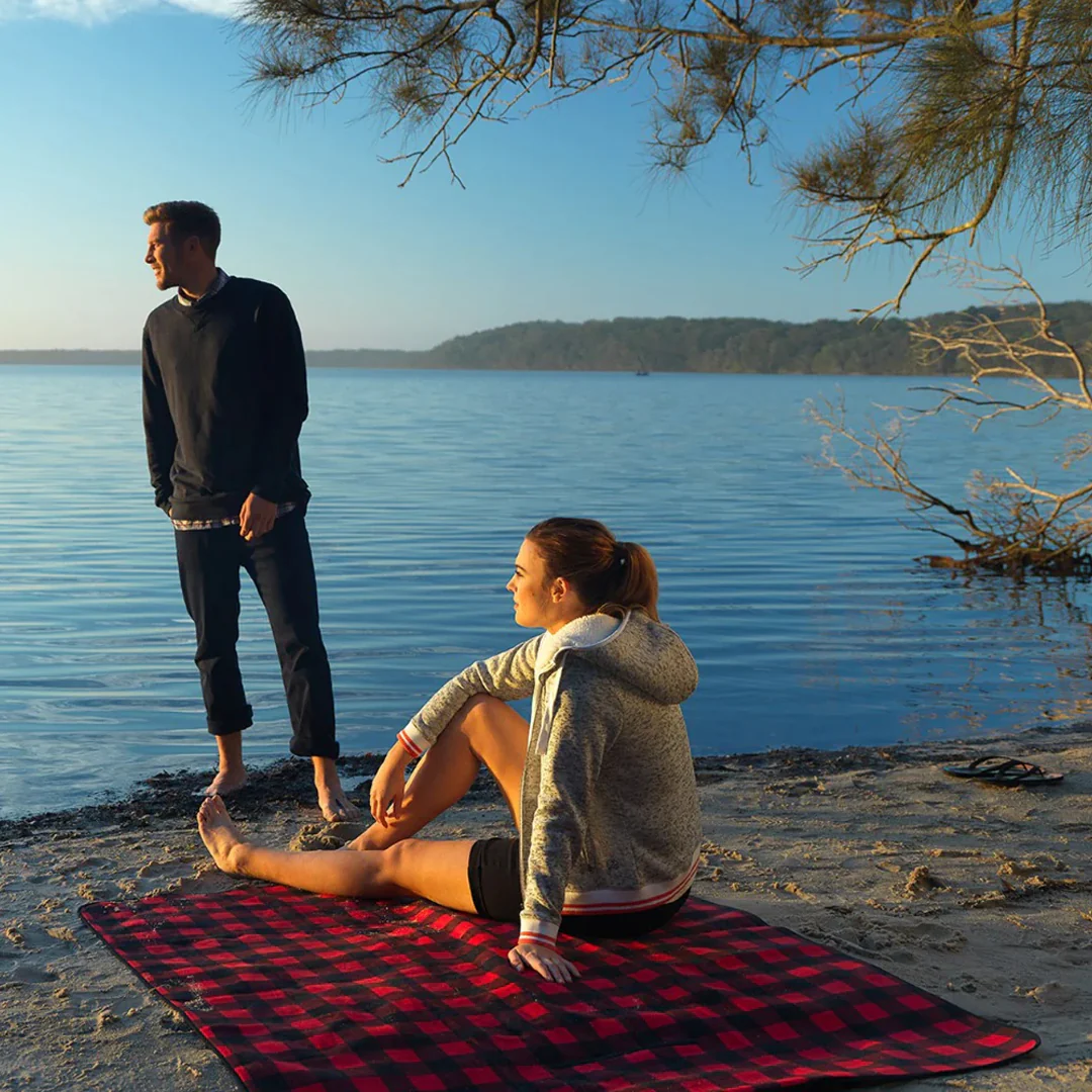 Swanndri Picnic Blanket V2 - Image 2